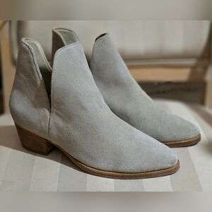 FREE PEOPLE LADIES TAN SUEDE BOOT SIZE 7.5 US